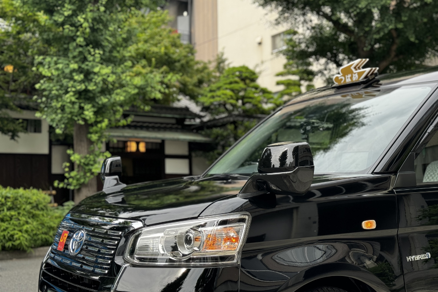 つばめタクシーの車体画像